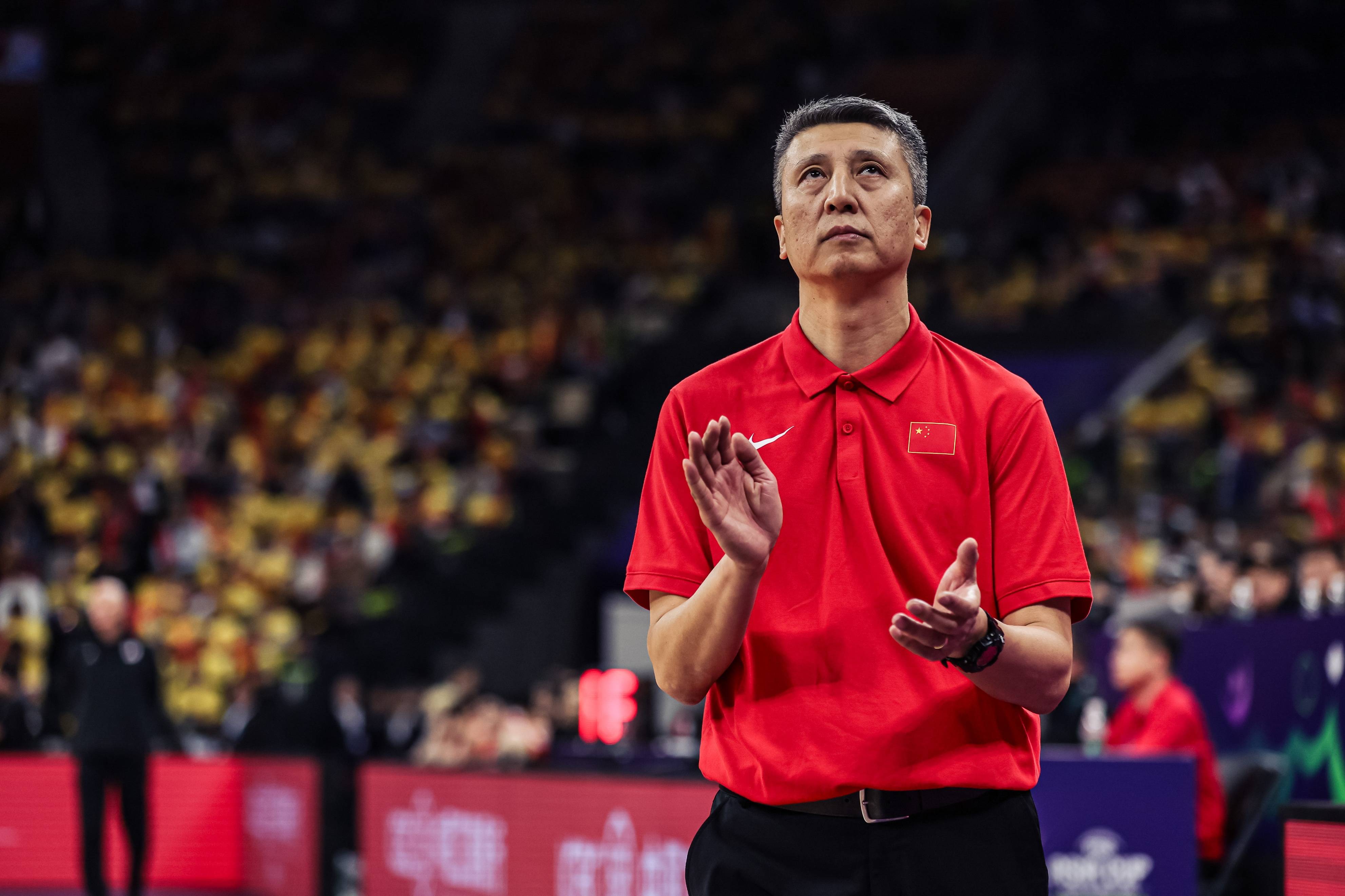 南宫28包含今夜国王杯传出新动向，里尔外线爆发，管理层表态：质疑声仍在，年轻球员得到机会的词条