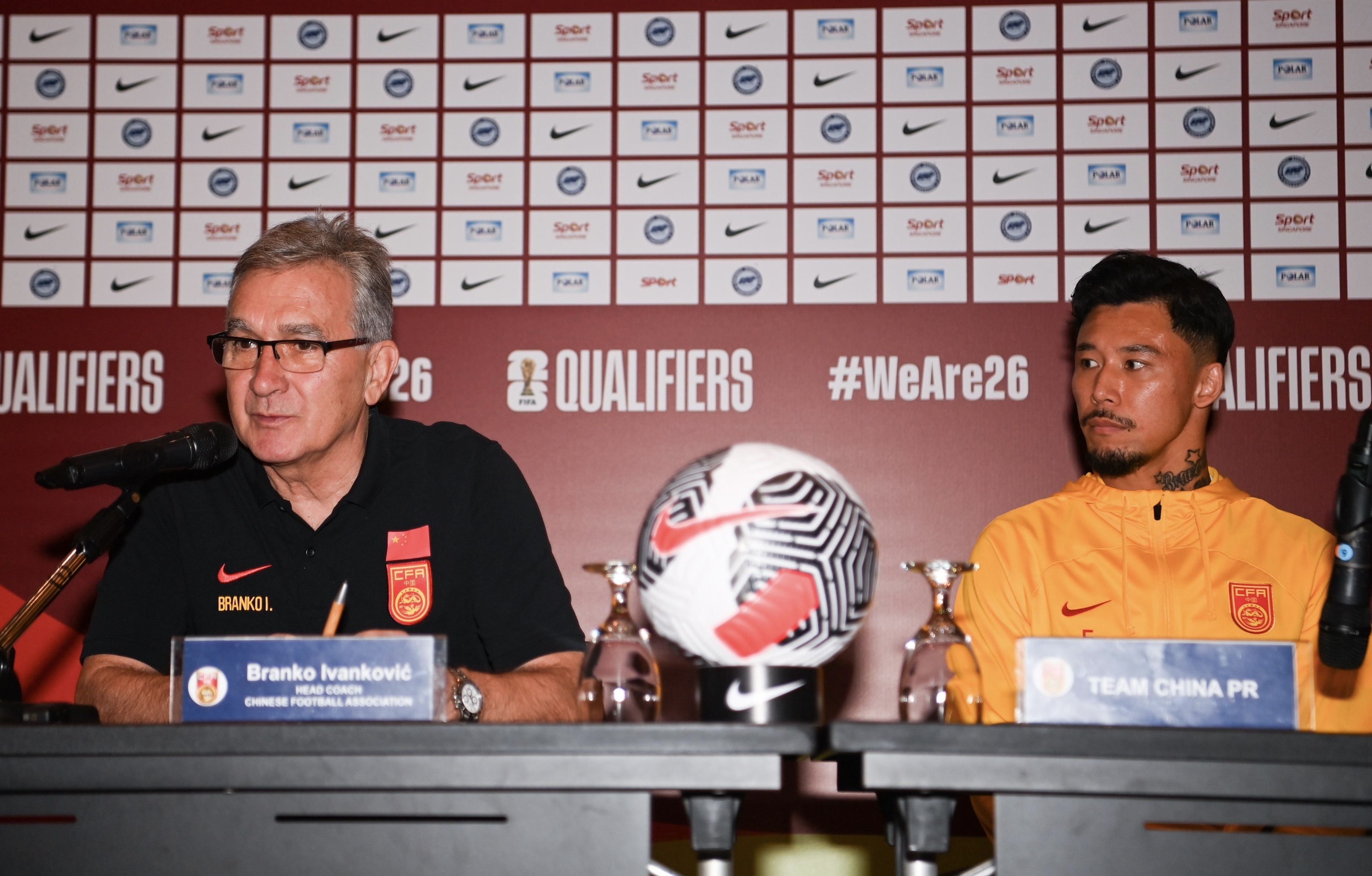 转折点皇家社会复出首秀；英超今夜攻防权衡；媒体盛赞；临场指挥获称赞的简单介绍